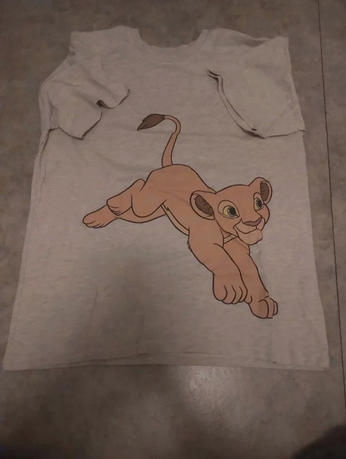 T-shirt "Le roi lion" - photo numéro 3