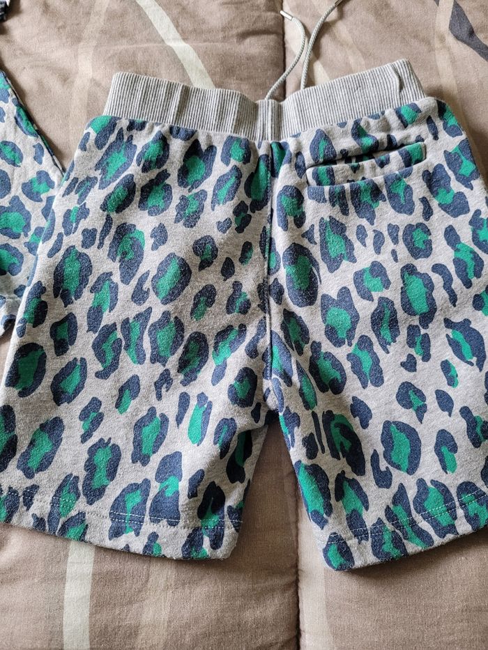 ensemble kenzo 5ans (30e) - photo numéro 6