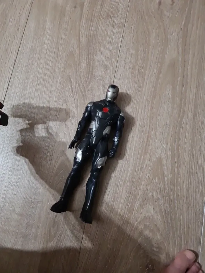 Figurine avengers marvel war machine - photo numéro 4