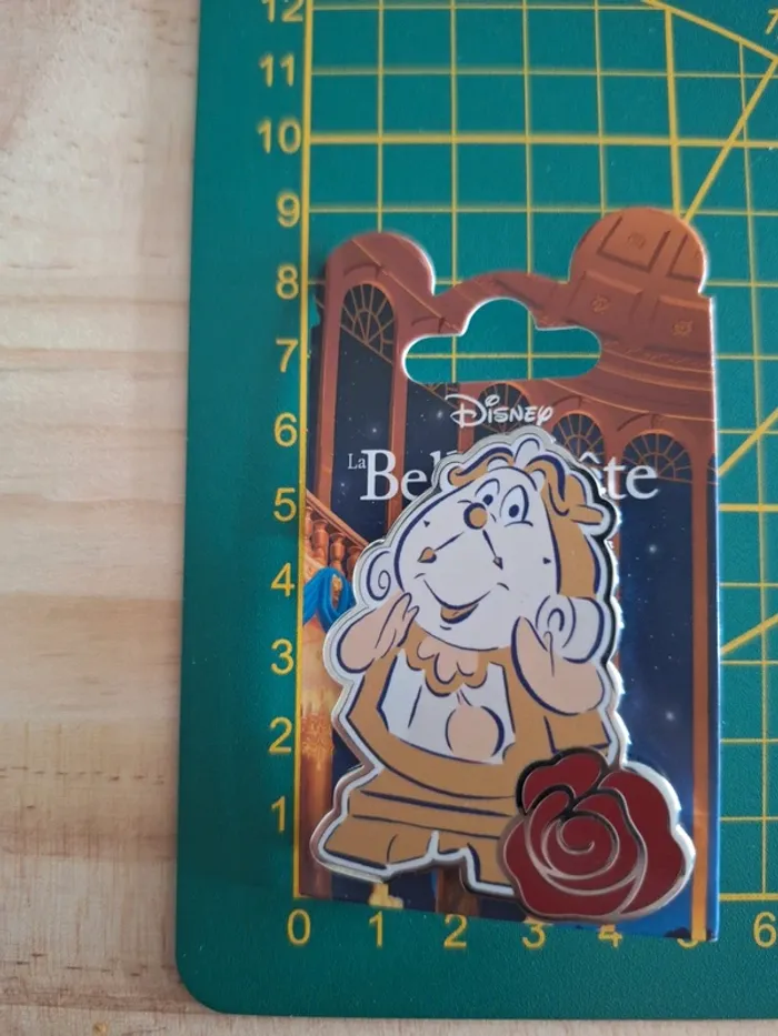 Pin's Disney Big Ben La Belle et la Bête - photo numéro 3