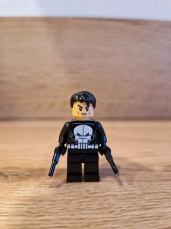 Figurine type lego Punisher Marvel
