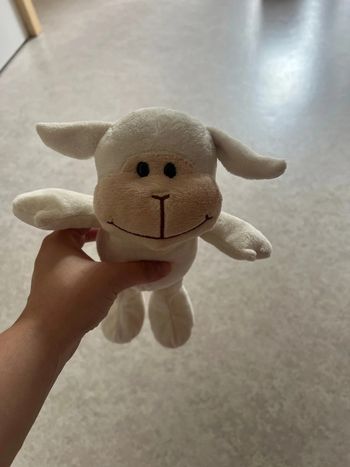 Peluche mouton Kinder