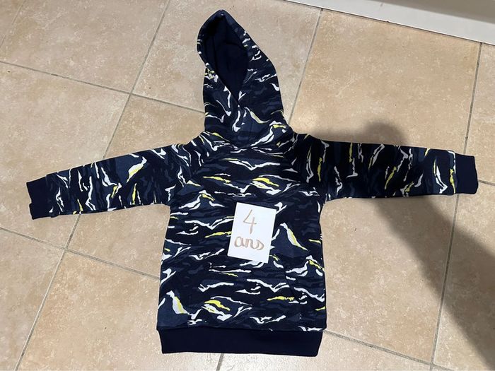 Sweat capuche Galeries Lafayette 4 ans - photo numéro 3