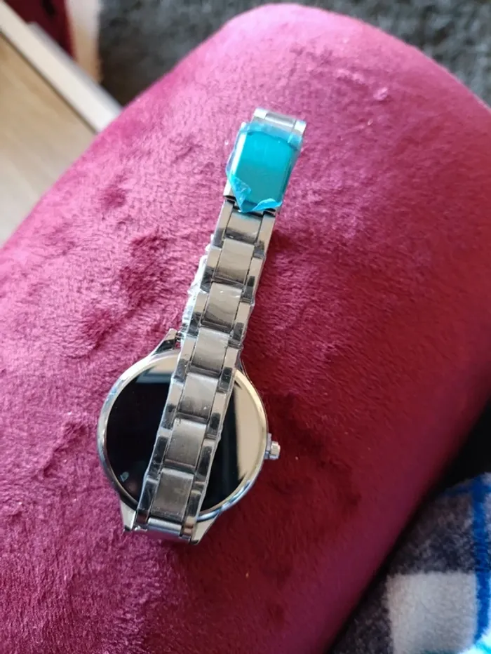 Montre Geneva neuve - photo numéro 2