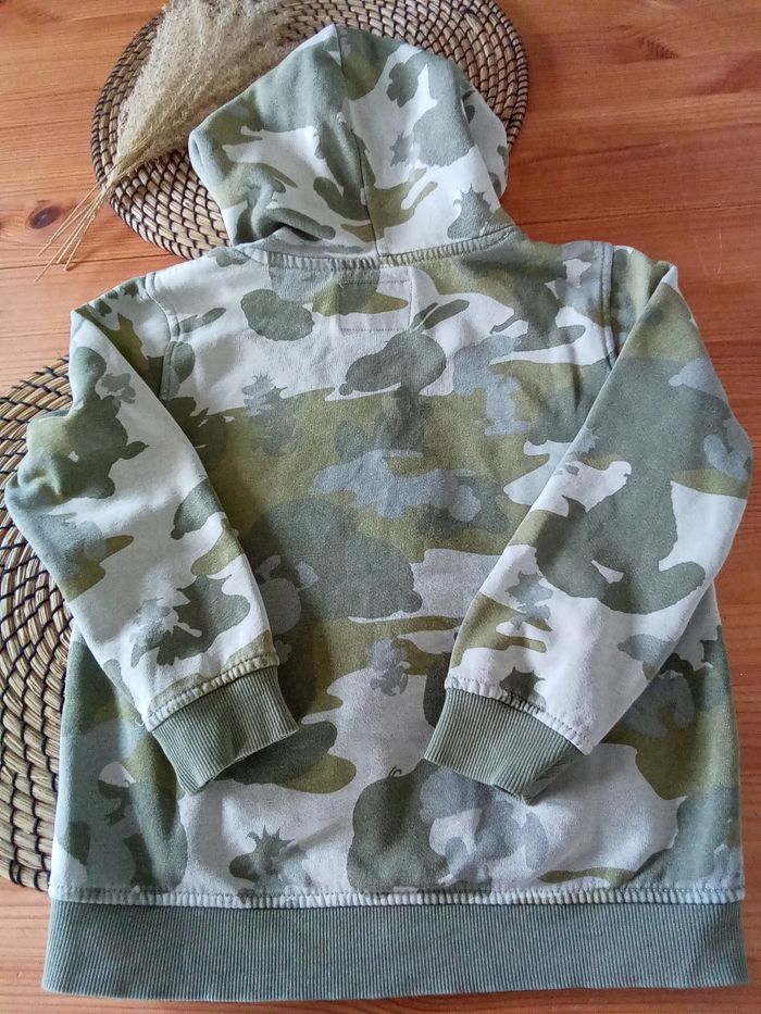 Sweat léger tons kaki Zara taille 3/4 ans - photo numéro 7