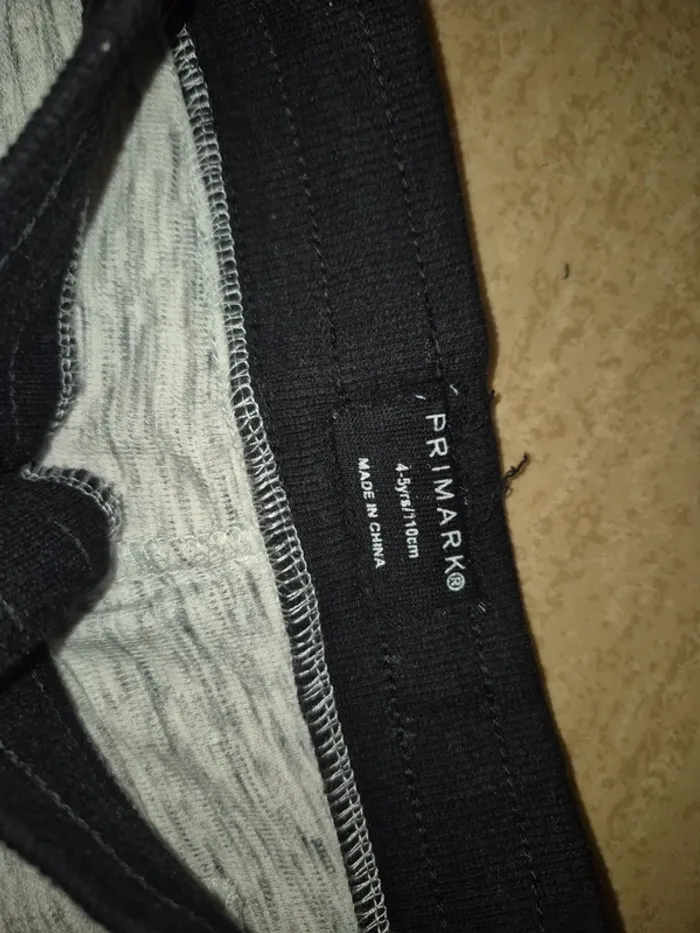 Short Primark 4-5 ans - photo numéro 2