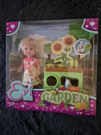 Simba - Evi Love Jardin - Mini Poupée 12cm - Lapin, Légumes et Potager Inclus
