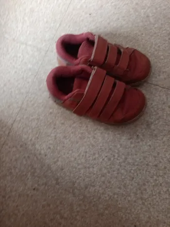 Chaussures pointure 26