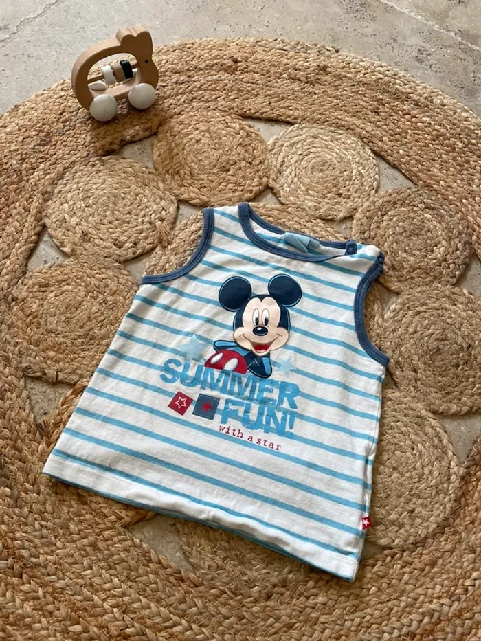 T-shirt sans manches 36 mois