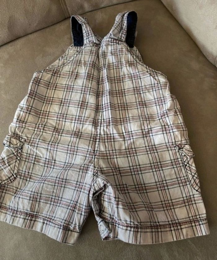 🌀 Salopette 12 mois taille petit - photo numéro 3