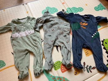Lot de 3 pyjamas velours bébé 6 mois