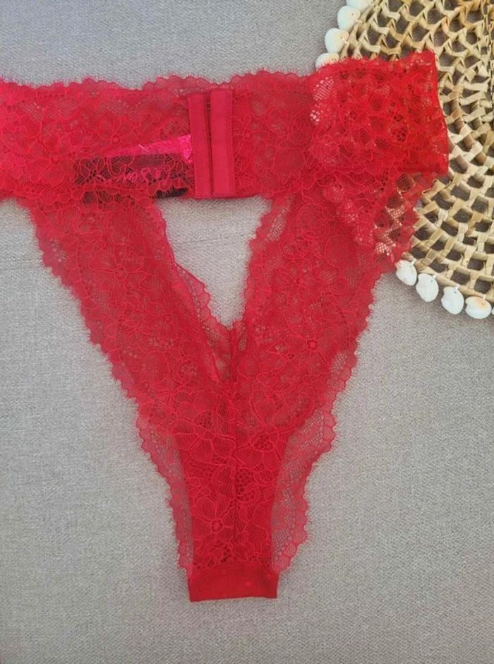 Tanga  sexy dentelle  rouge  La Senza  taille  S - photo numéro 5