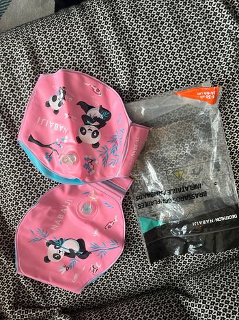 Brassard et bouée licorne