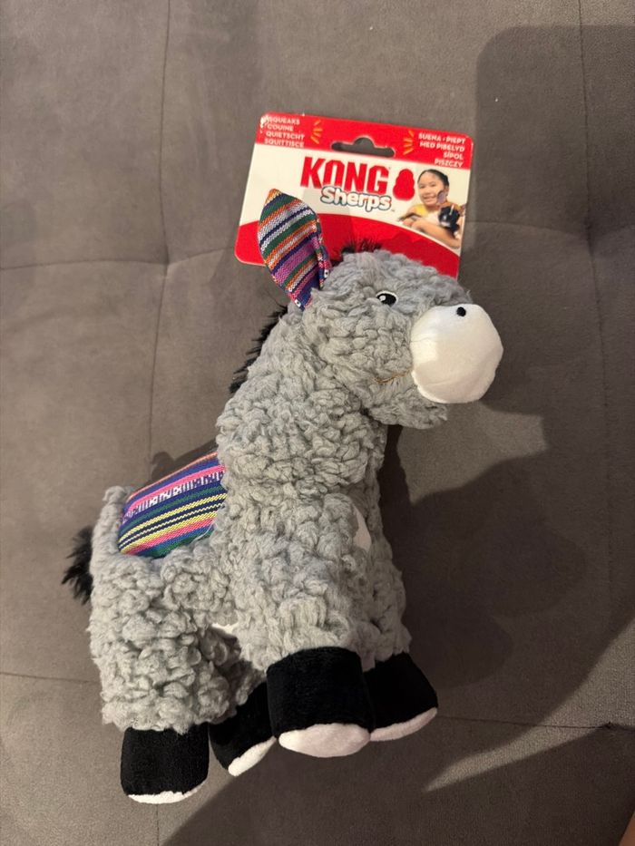 Peluche Kong pour chien taille M