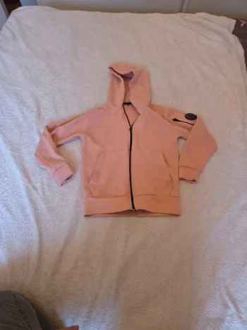 Veste a capuche 6 ans