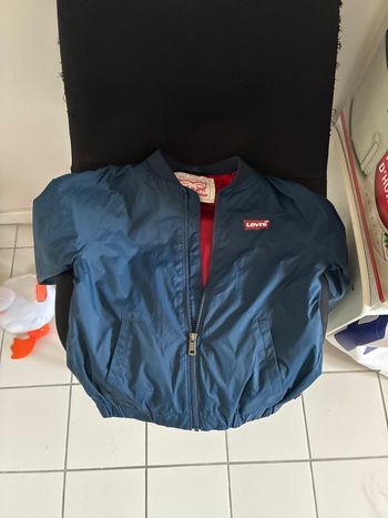Veste Lévis 8 ans