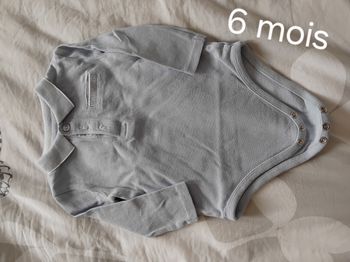 Body 6mois