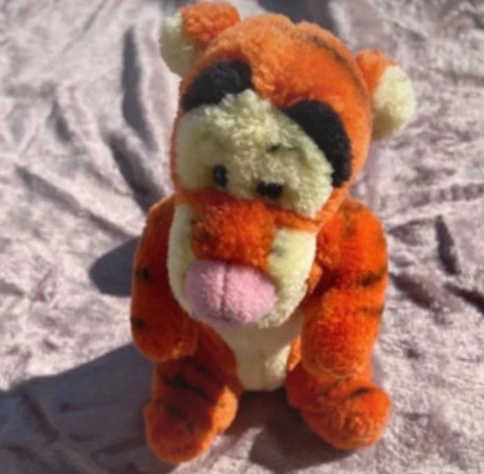 🧡Peluche Tigrou - Très bon état environ 15 cm 🧡 - photo numéro 7
