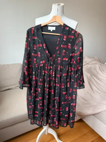 Jolie robe cerise S/36