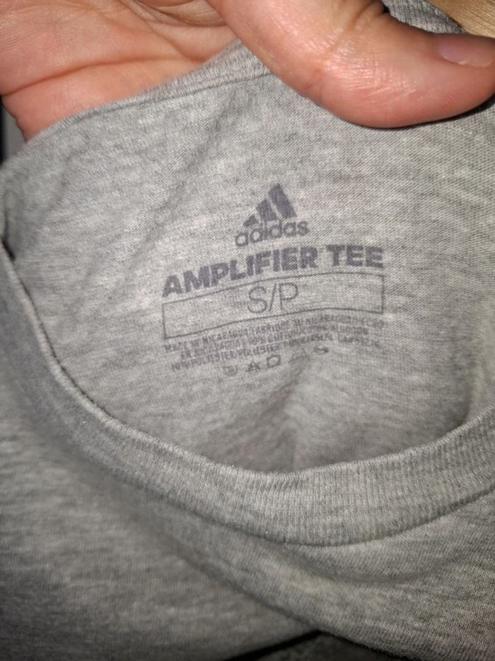 Tee-shirt S - photo numéro 2