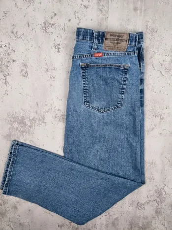 Jean Wrangler bleu – Taille 36x30 US / 46 FR Homme (mesures en photos)