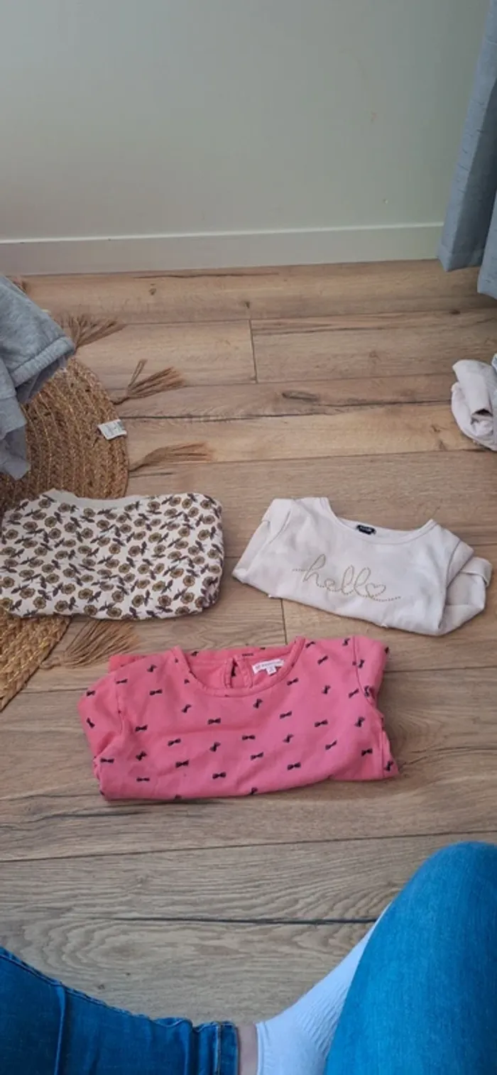 Lot vêtements 3 ans et 2 ans - photo numéro 3
