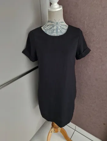 Robe Vero Moda taille S excellent état