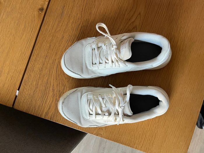 Basket Energen femme Reebok taille 38 couleur rose pale bon état - photo numéro 6