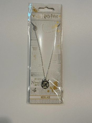 Collier harry potter platform 9 3/4