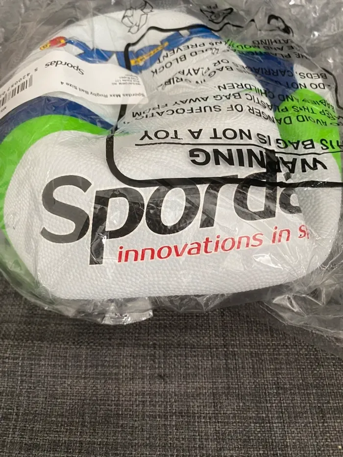Ballon de rugby - photo numéro 2
