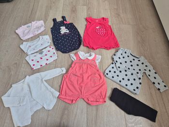 Lot ensemble fille 1 mois