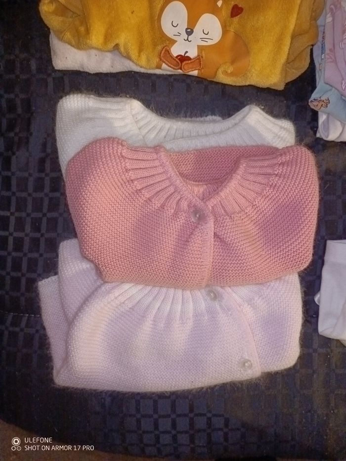 Lot vêtements bébé 1 mois - photo numéro 4