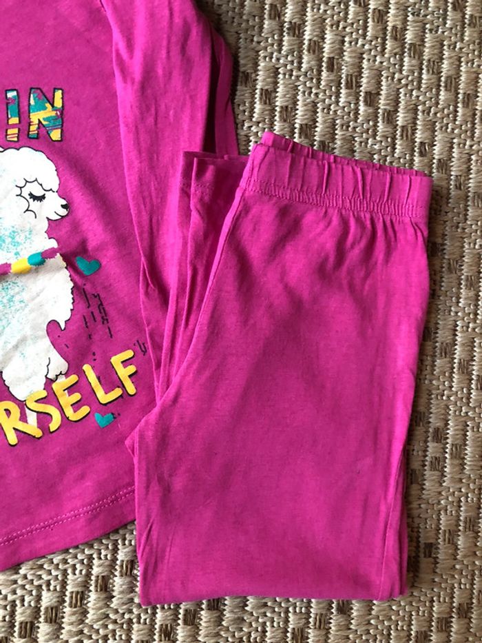 Pyjama taille 4 and - photo numéro 3