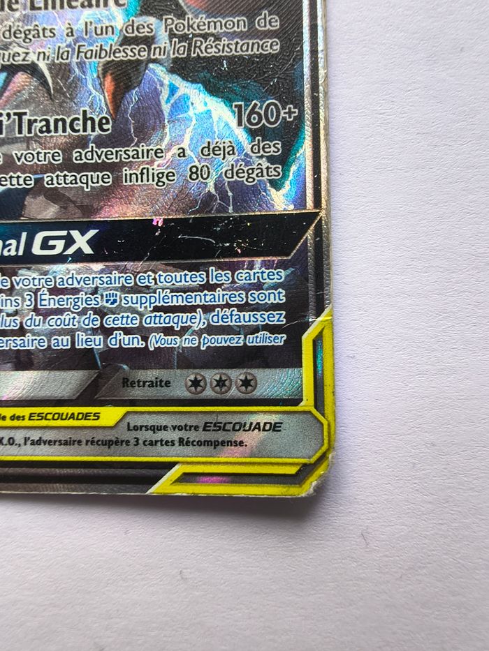 Carte Pokémon Carchacrok et Giratina GX SM193 - photo numéro 5