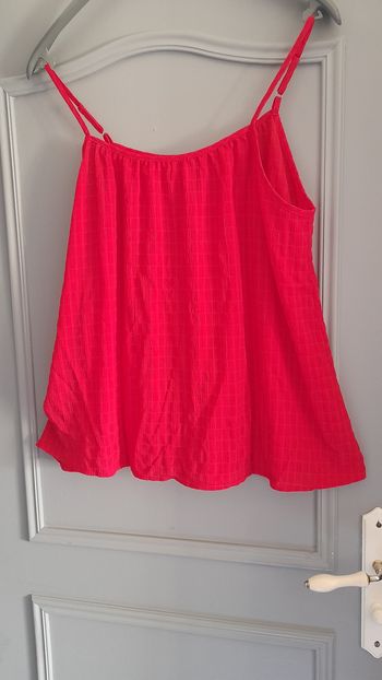 Tee-shirt à  bretelles rouge