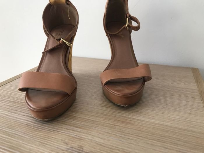 Sandales à talons - photo numéro 9