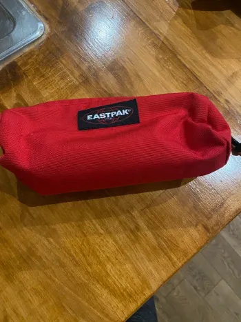 Trousse, écoliers
