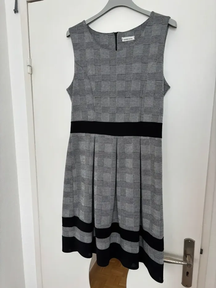 Robe chaude gris et noir T38