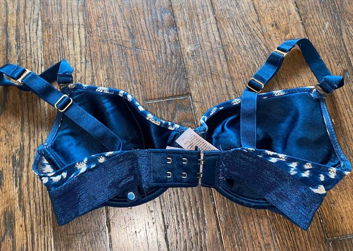Soutien gorge stella McCartney  Taille 85 C - photo numéro 3