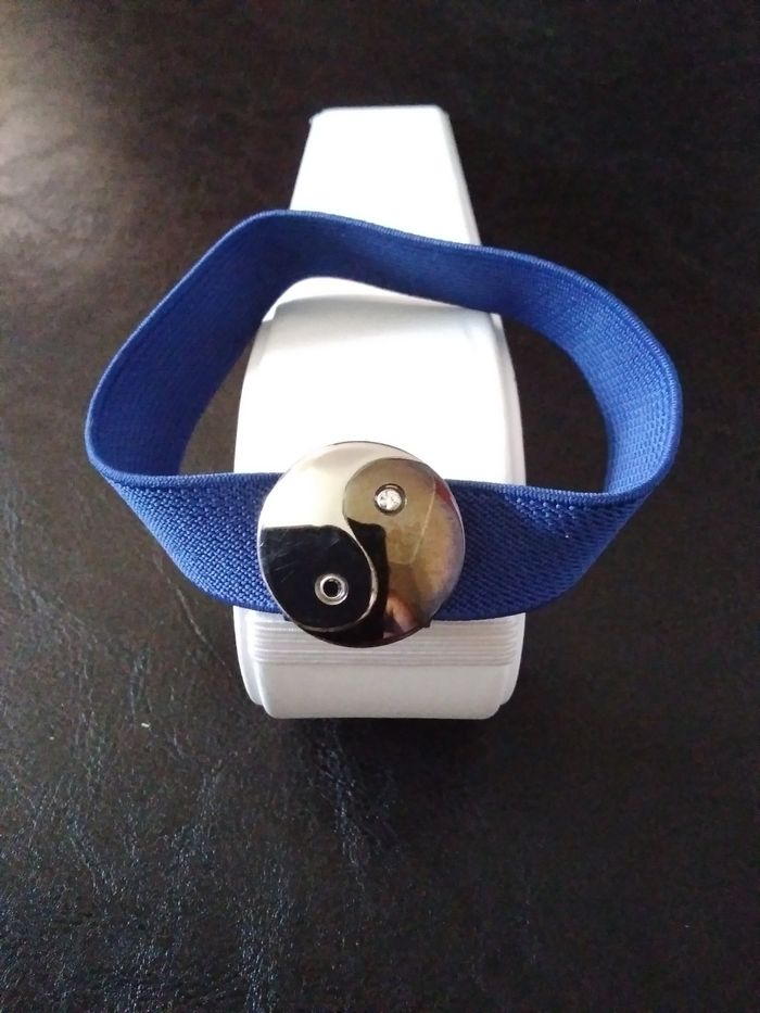Bande pour bouteille d'eau Magnetix - photo numéro 2