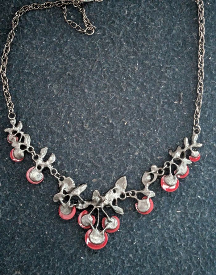 Collier cerises - photo numéro 3