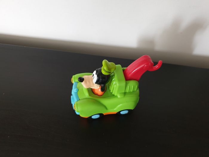 Tut tut bolide Disney "La dépanneuse magique de Dingo" VTech - photo numéro 5