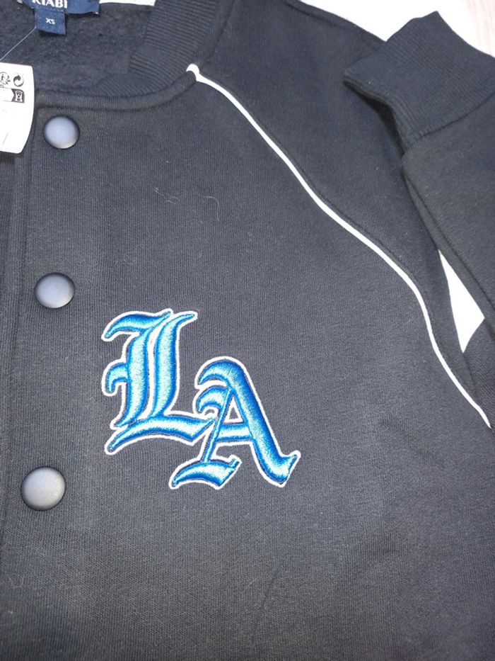 Blouson neuf étiqueté - photo numéro 3