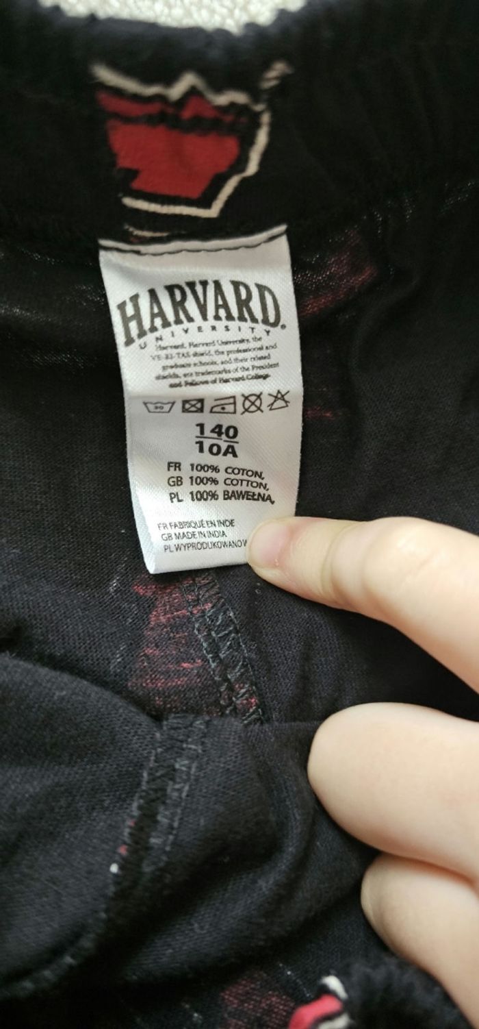 Pyjama enfant Harvard 10 ans – Comme neuf - photo numéro 3