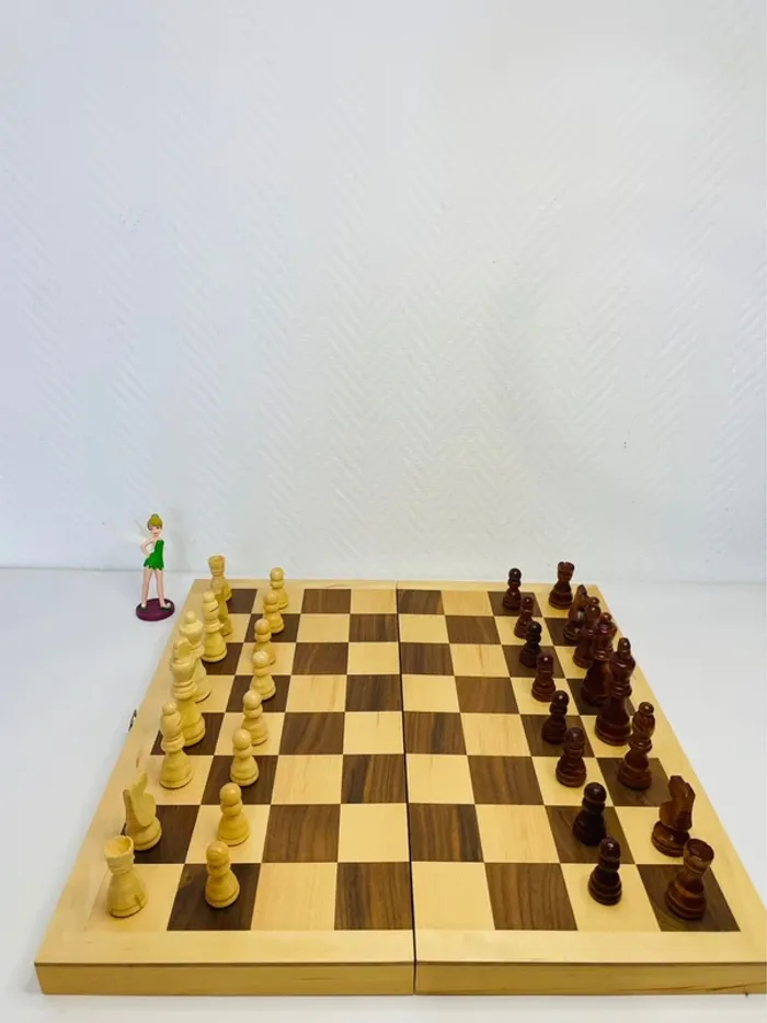 Jeu d’échecs en bois pliable - photo numéro 4