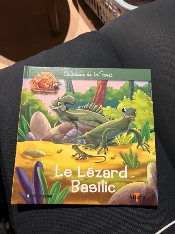 Livre pour enfants altaya le lézard basilic