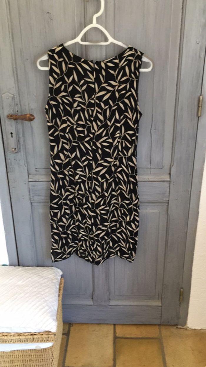 Robe de soirée noire - photo numéro 4
