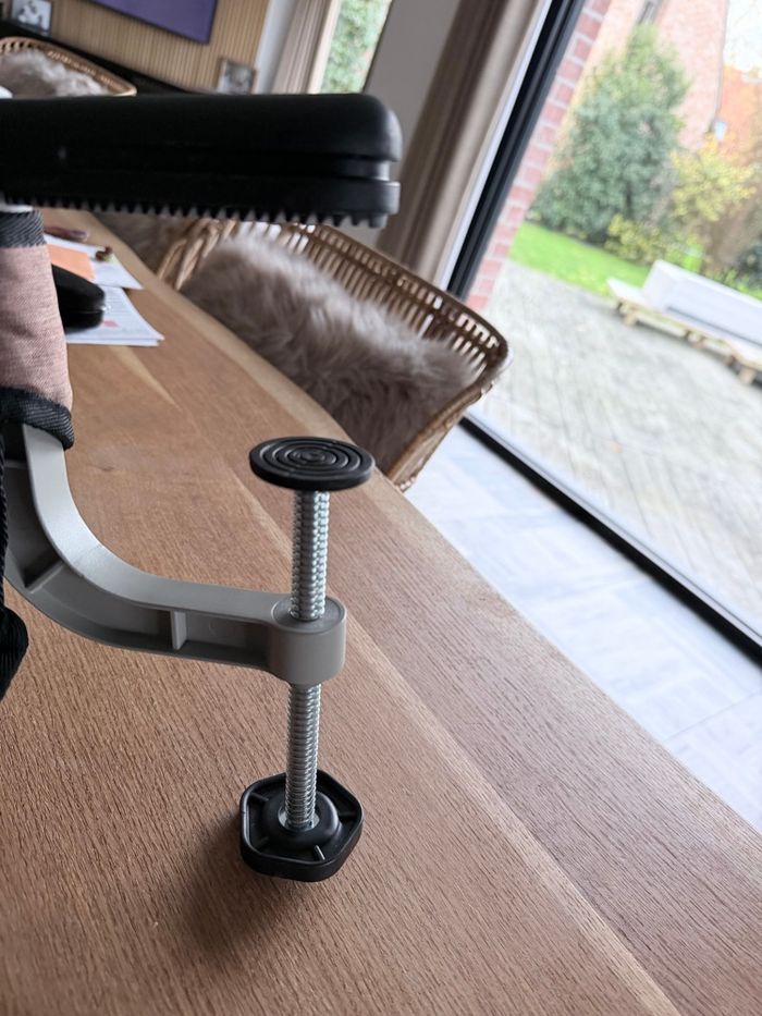 Siège de table portable - photo numéro 3