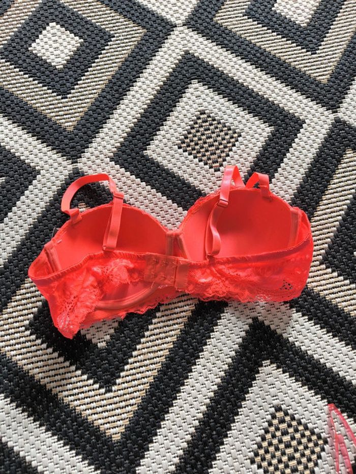 Soutien gorge taille 95C neuf reality - photo numéro 3