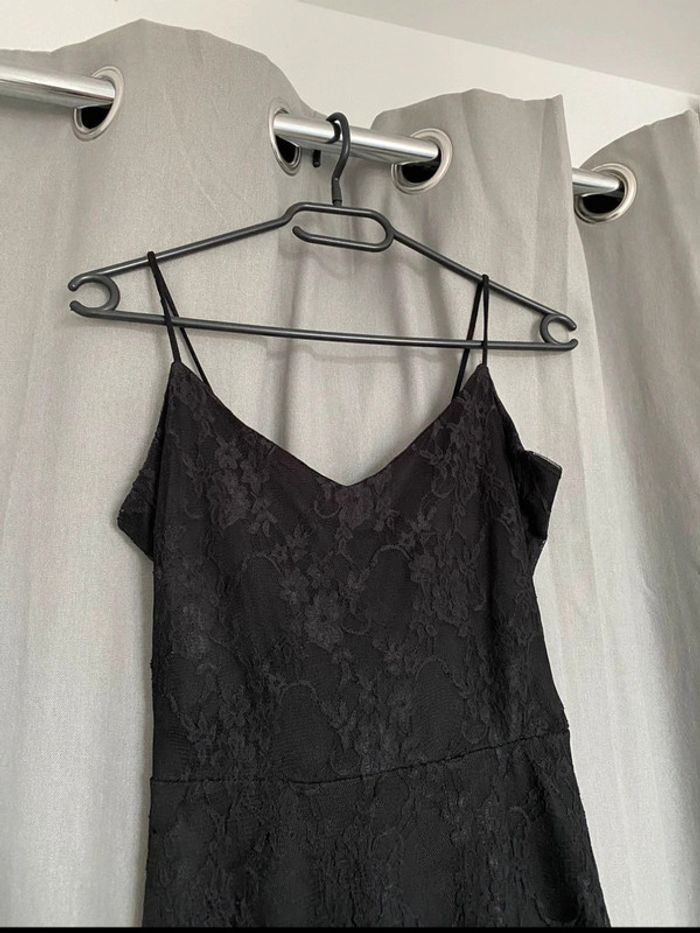 Robe noire - photo numéro 4